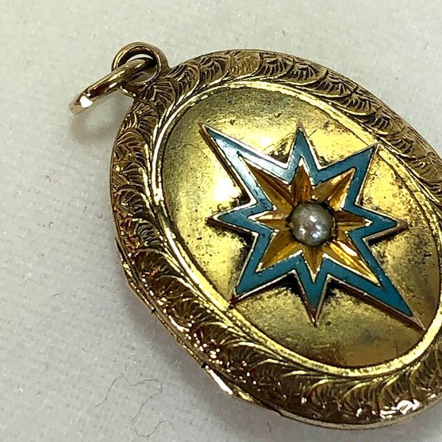 【チョコメルさま】vintage ✙ * クロス ロケット ペンダントトップ ロケット エナメルブルー×ゴールド15K 英国 ペンダントトップ | iichi