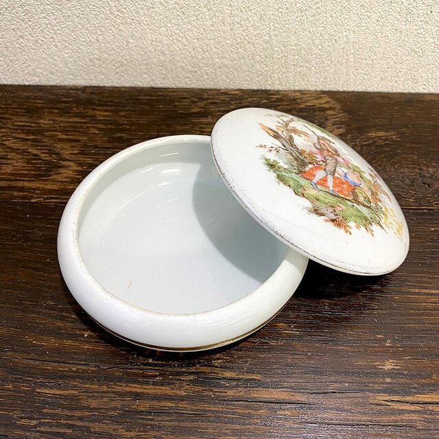 ボンボニエール 恋人たち 陶器の小物入れ 12OTbp4 | iichi 日々の