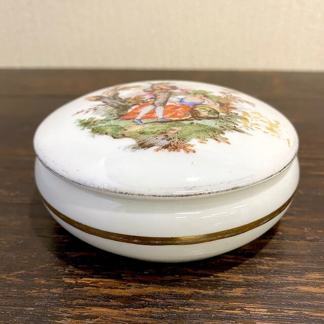 ボンボニエール 恋人たち 陶器の小物入れ 12OTbp4 | iichi 日々の