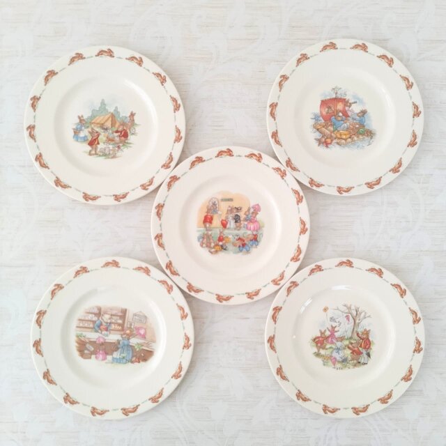 ロイヤルドルトン　バニキンズ　プレート2枚 Royal Doulton｜Bunnykins｜ロイヤルドルトン｜バニキンズ｜いかだ