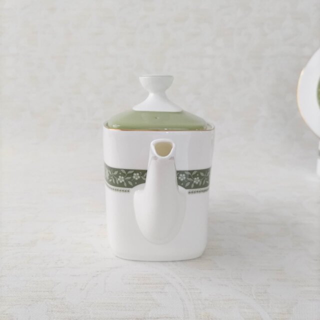 Royal Doulton｜Rondelay｜ロイヤルドルトン｜ティーポットセット＋皿