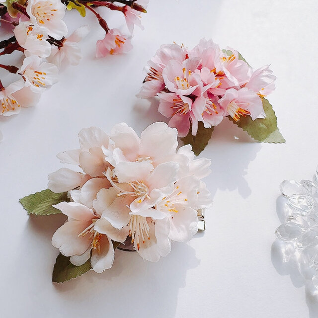淡雪の桜】春を告げる桜のコサージュ 卒業式 入学式 発表会 | iichi