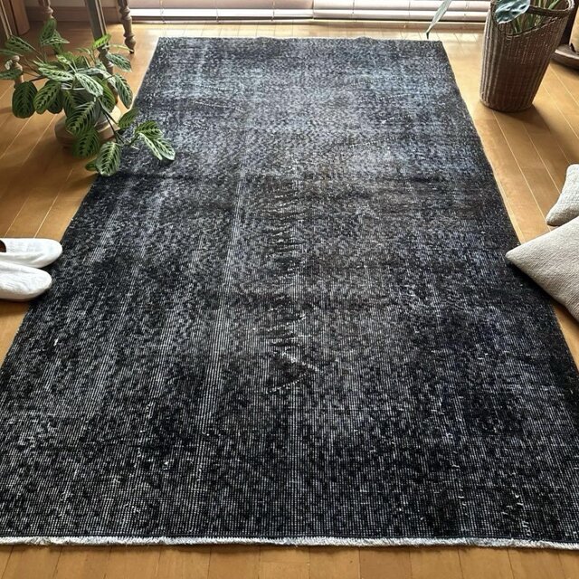 111-113×208 ブラックオーバーダイ こげ茶 トルコヴィンテージラグ