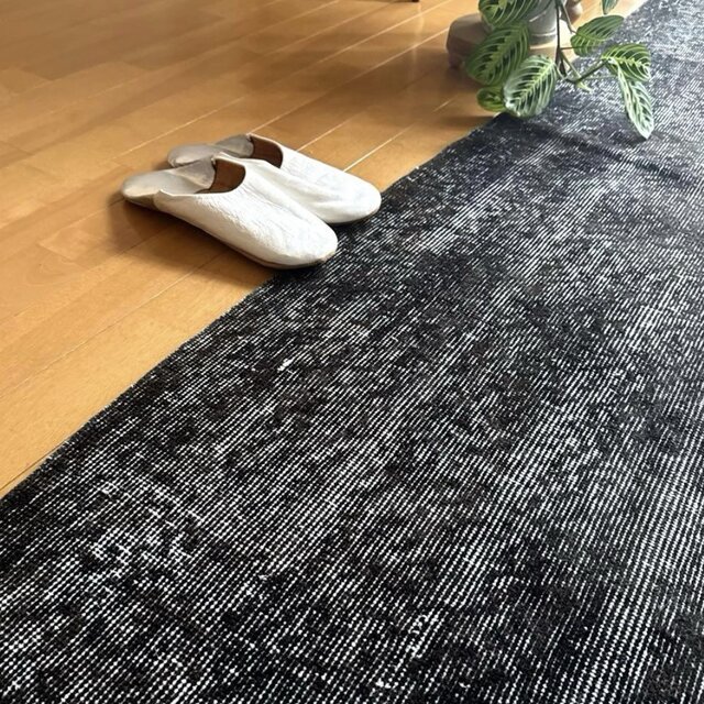 111-113×208 ブラックオーバーダイ こげ茶 トルコヴィンテージラグ