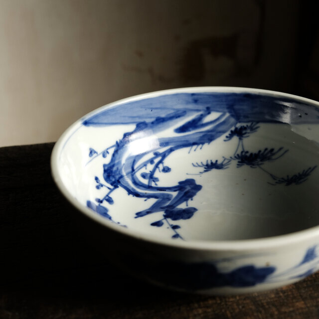 余白が素敵◇鳥と梅。時代染付七寸大鉢 碗 骨董/antiques 古道具 古