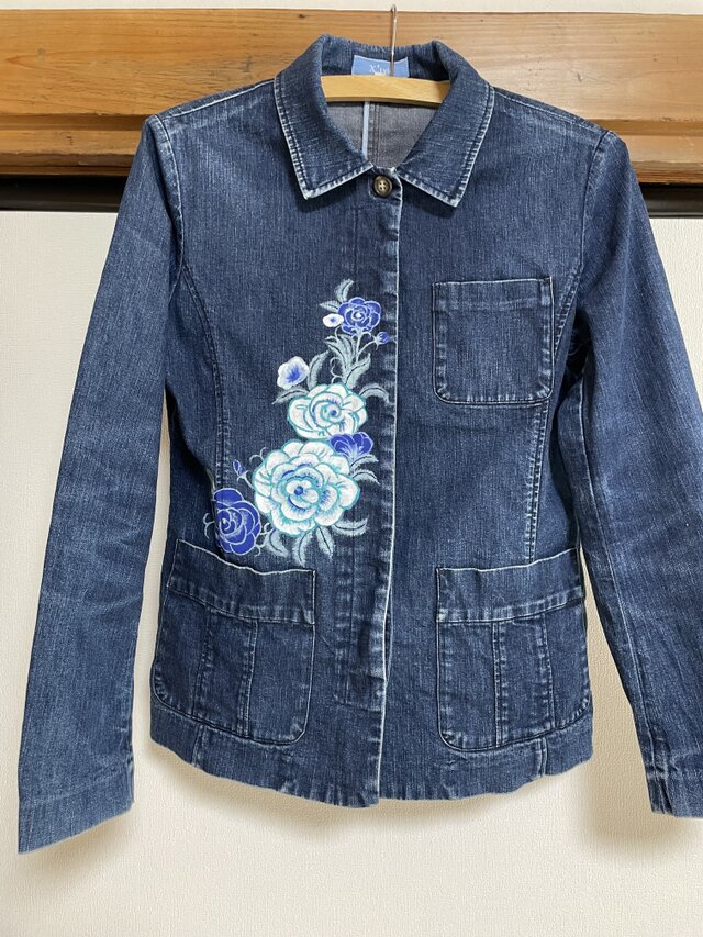 白薔薇のデニムジャケット | iichi 日々の暮らしを心地よくする