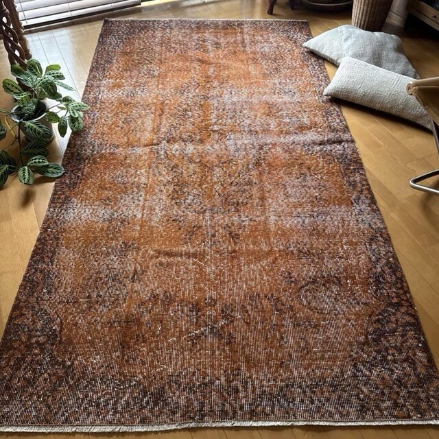 117.5×215 オレンジブラウン　花や実　メダリオン　トルコヴィンテージラグ 117.5×215 オレンジブラウン 花や実 メダリオン トルコヴィンテージ