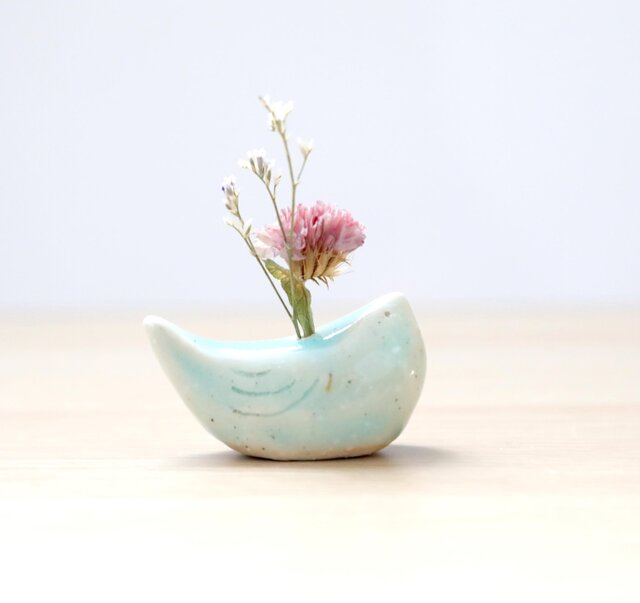 小鳥の花挿しオブジェ 水色ガラス ＊ ドライフラワー付き | iichi 日々