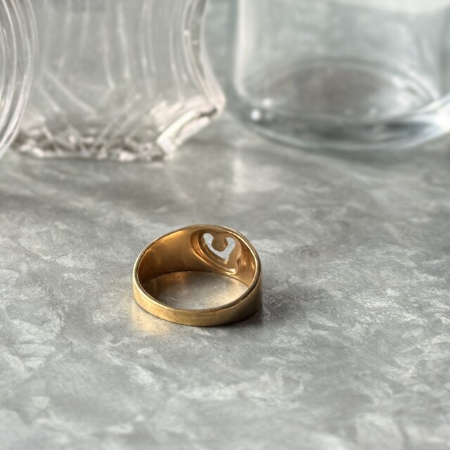 RA154-【 AVON 】エイボン・ヴィンテージリング 1984 Gold Tone