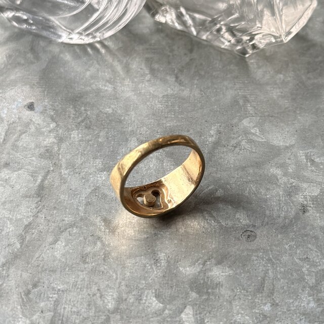 RA154-【 AVON 】エイボン・ヴィンテージリング 1984 Gold Tone