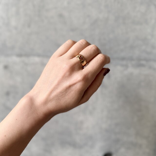 RA154-【 AVON 】エイボン・ヴィンテージリング 1984 Gold Tone