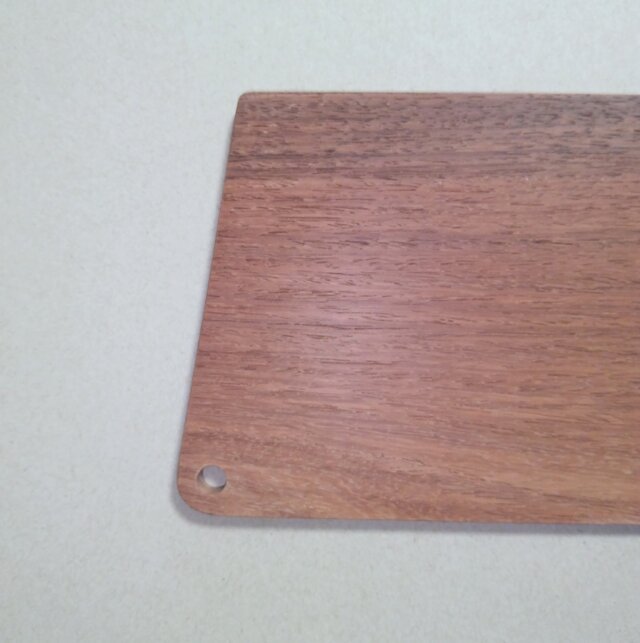 92101カッティングボード | iichi 日々の暮らしを心地よくする