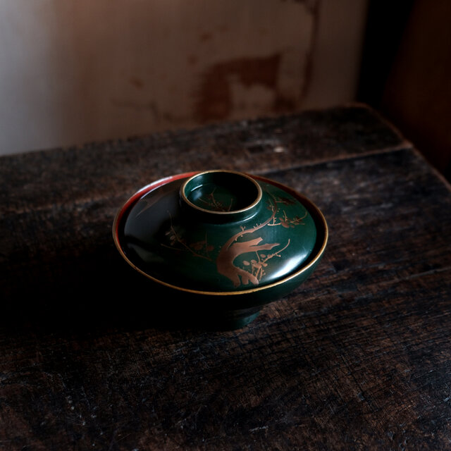梅と鳥◇深緑で素敵。時代物 漆芸蒔絵蓋付椀 古漆器 骨董・antiques