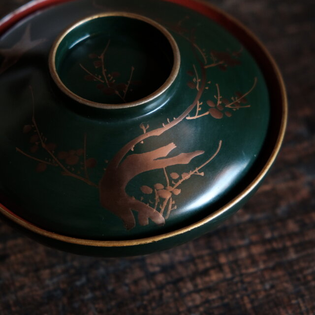 梅と鳥◇深緑で素敵。時代物 漆芸蒔絵蓋付椀 古漆器 骨董・antiques