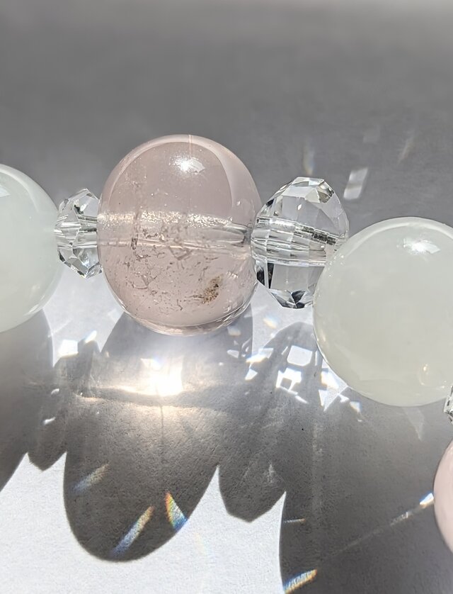 たおやかさや美しさを高めるブレスレット✨ブルームーンストーン