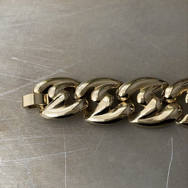 Vintage 80s-90s USA retro mode gold tone wide chain bracelet 