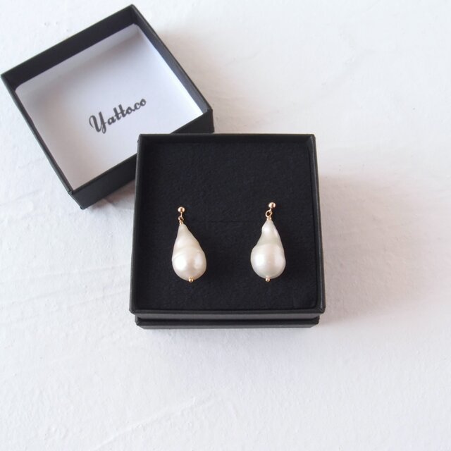 K10YG】Baby Oyster Pearl Earrings／ベビーオイスターパール スタッド