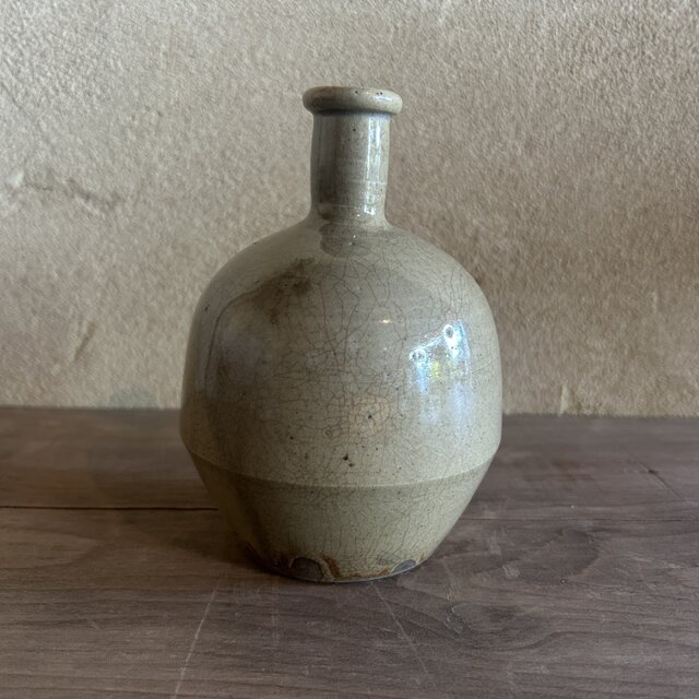 瀬戸焼の徳利 | iichi 日々の暮らしを心地よくするハンドメイドや