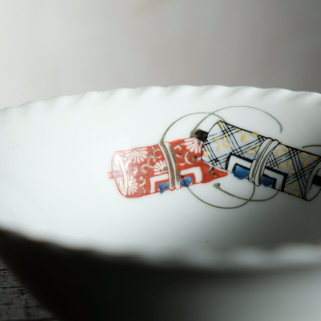 巻物の絵◇時代物 色絵金彩波縁碗 骨董/antiques 古道具 古民家 昭和初