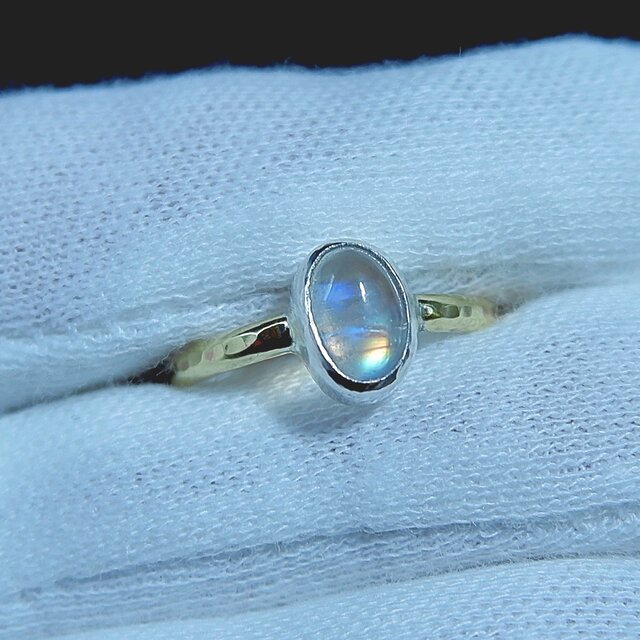 レインボームーンストーンのリング 11.5号 ～真鍮と銀の指輪～ 天然石