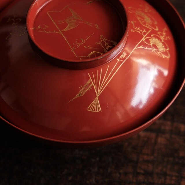 亀と鶴◇扇子と梅。古輪島塗 漆芸沈金蓋付椀 古漆器 古民家 骨董