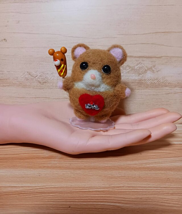 羊毛フェルト ハムスター＆ハチ猫ちゃんセット トム＆ジェリーじゃない