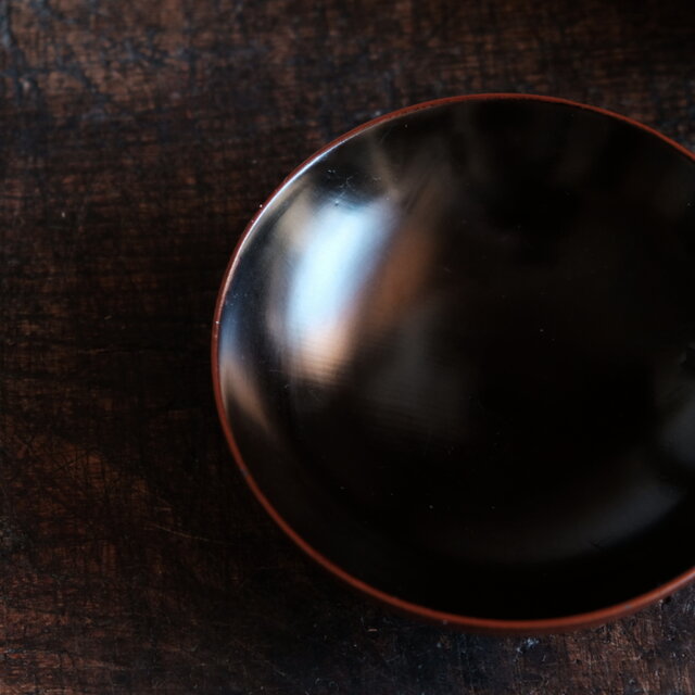 松と漢字◇赤茶色な色味。古輪島塗 漆芸沈金蓋付碗 漆器 骨董