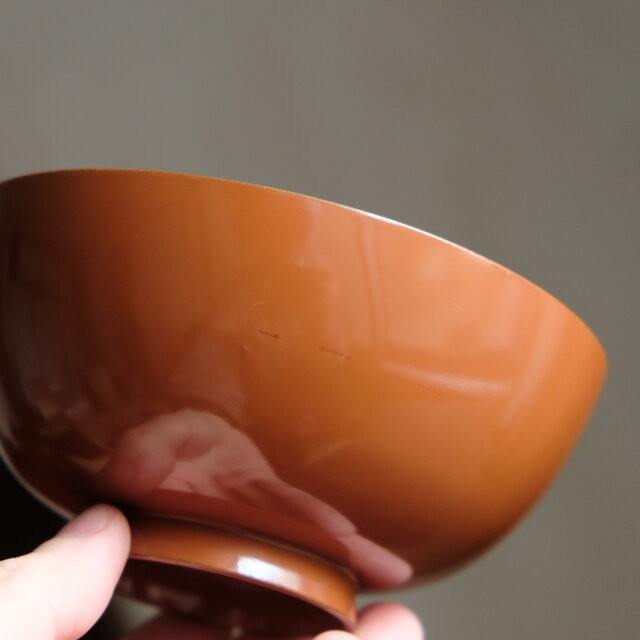 花と蝶々◇ブラウンで素敵。古輪島塗 花蝶文漆芸沈金蓋付椀 漆器 骨董