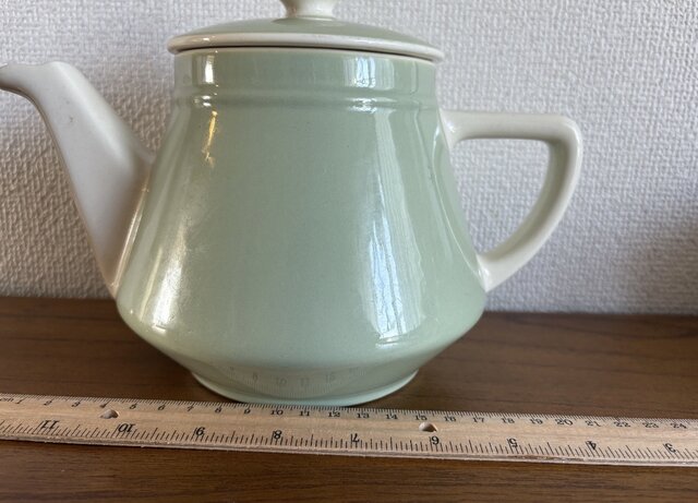 フランスの古いティーポット | iichi 日々の暮らしを心地よくする