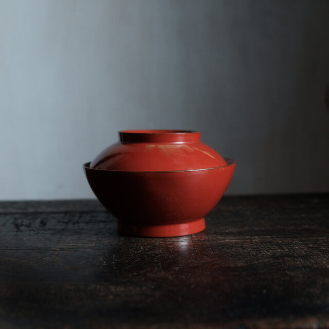 亀と鶴◇赤で素敵。古輪島塗 漆芸沈金蓋付椀 古漆器 古民家 骨董