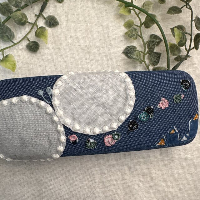 ✳︎ ✳︎ ハンドメイド☆ミナペルホネンタンバリン刺繍メガネケース