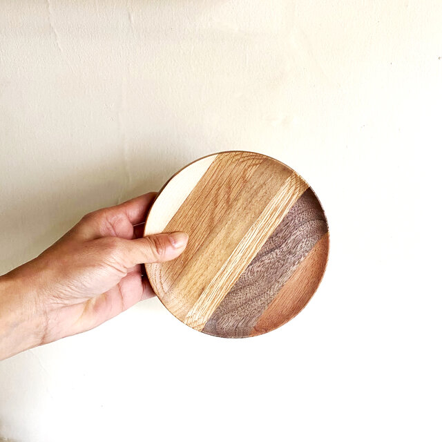 寄せ木のトレイ Φ14cm | iichi 日々の暮らしを心地よくする
