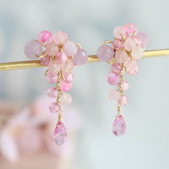 ときめく桜色ピンク 天然石 ピアス/イヤリング | iichi 日々の暮らしを
