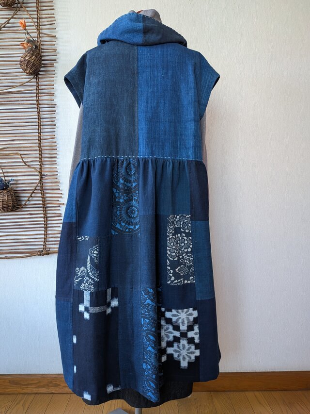 古布リメイク 飾りフードのフレンチ袖 ロング ジレ 藍染 刺し子 襤褸