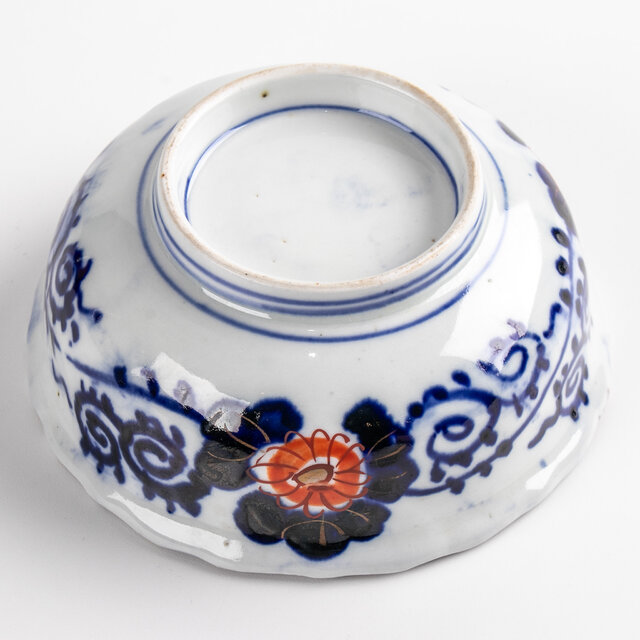 古伊万里 染錦草花文 鉢 F068B | iichi 日々の暮らしを心地よくする