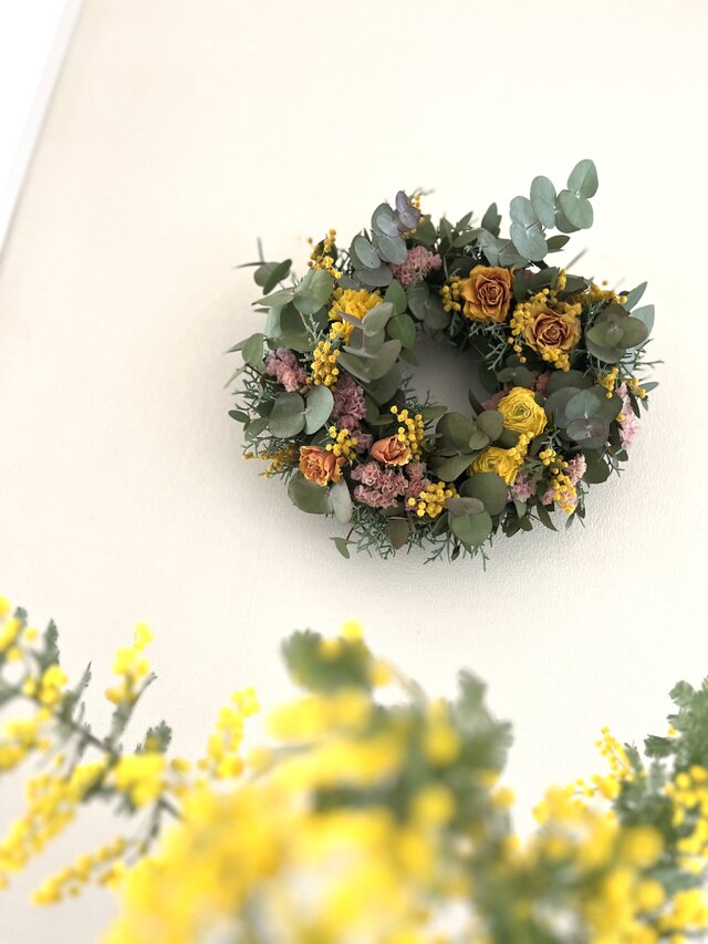 春の花 ~たっぷりユーカリの緑と♩ | iichi 日々の暮らしを心地よく