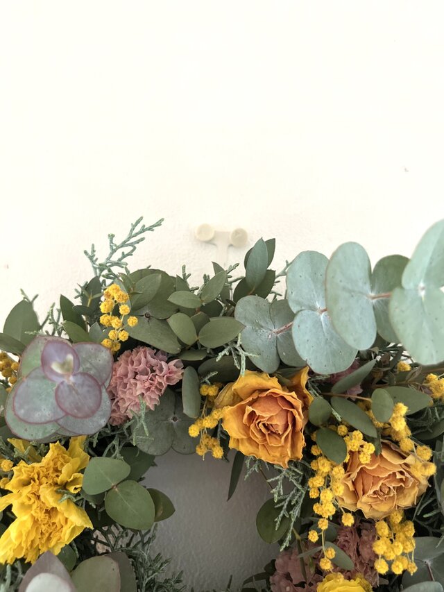 春の花 ~たっぷりユーカリの緑と♩ | iichi 日々の暮らしを心地よく