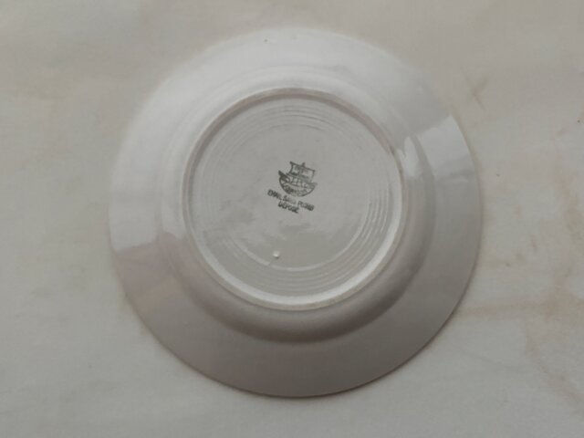 Creil et Montereau クレイユモントロー 少し大きめのデザートプレート