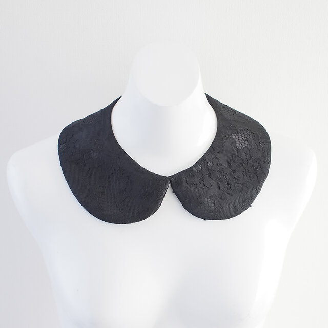 サテンレース つけ襟 フラットカラー 丸襟 ホック クラシック 黒 オフ