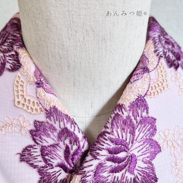 洗える刺繍半衿 葡萄色の大輪の花 | iichi 日々の暮らしを心地よくする