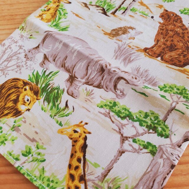 ポケット付きのポケットティッシュケース サバンナ柄×ストライプ