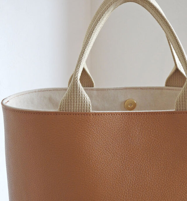 ミドルトート アンティークキャメル | iichi 日々の暮らしを心地よく