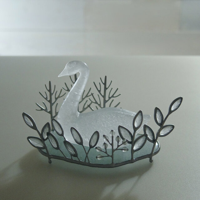 ガラスのオブジェ［白鳥］ | iichi 日々の暮らしを心地よくする