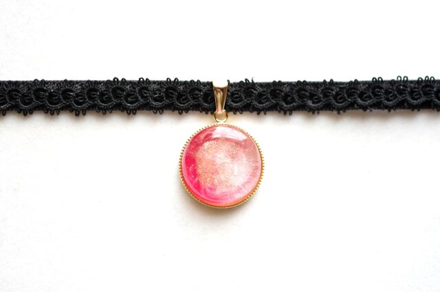 受注製作】レジンアート ラウンドモチーフとタティングレースと