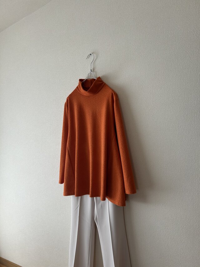 テントラインのニットトップス オレンジ サイズ展開あり | iichi 日々