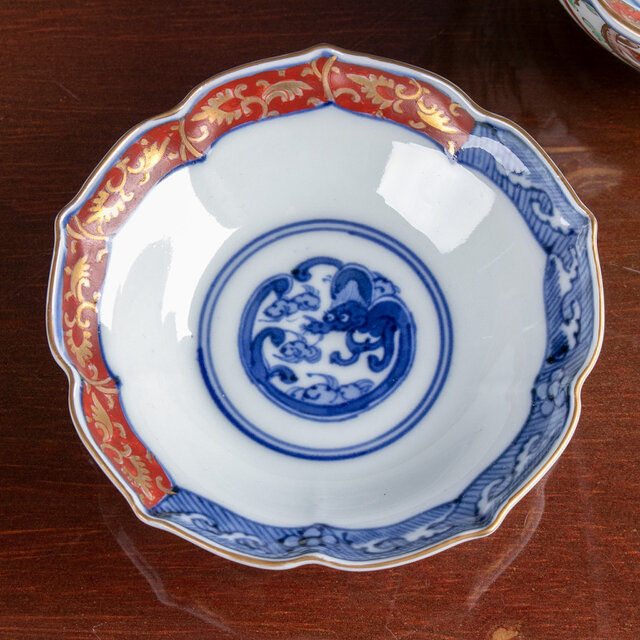 古伊万里 金襴手山水流水文 輪花蓋茶碗 明治時代 E2201A | iichi 日々