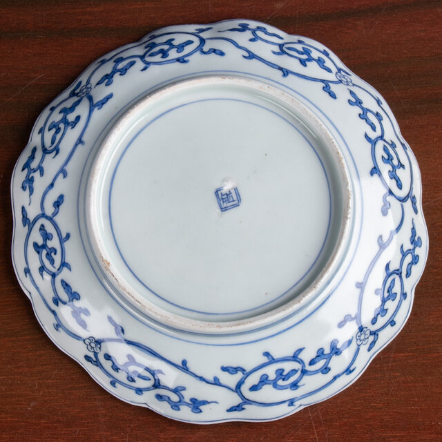古伊万里 染付線描き花卉文 中皿 明治時代 F067A2 | iichi 日々の
