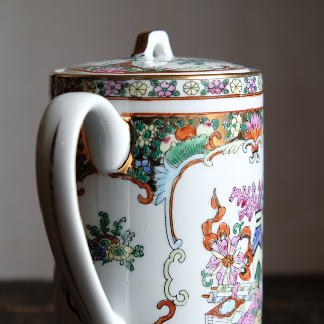花籠と蝶々と花瓶◇中国廣彩 色絵金彩ティーポット チャイナレトロ