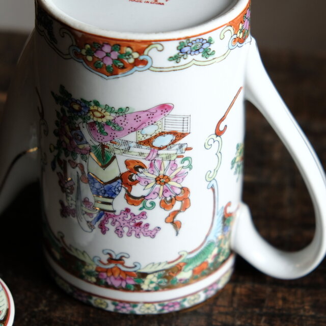 花籠と蝶々と花瓶◇中国廣彩 色絵金彩ティーポット チャイナレトロ