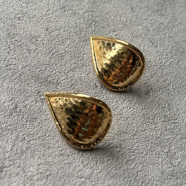 P760-ヴィンテージピアス U.S.A. 1980-90's Hammered Gold Tone